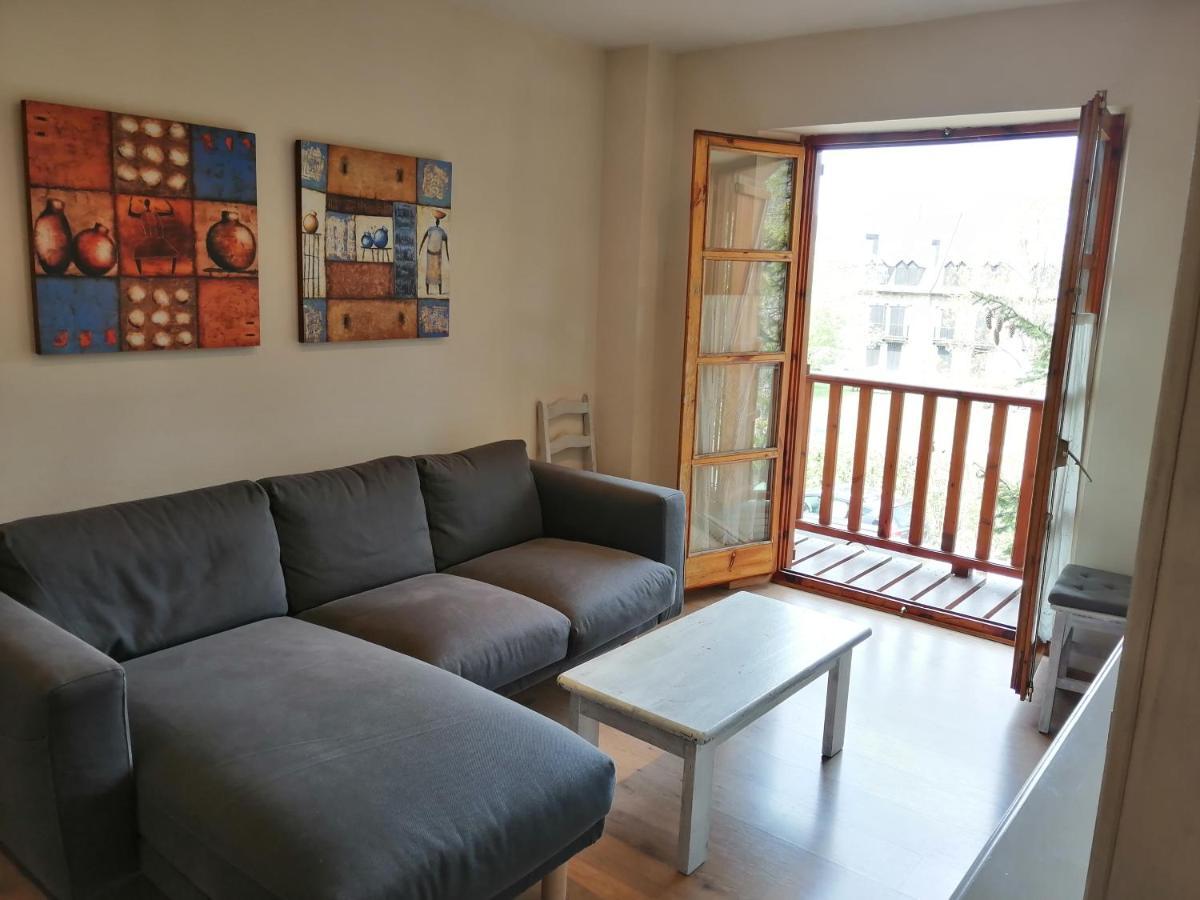Apartamento Familiar Y Comodo Muntanyo 1 Pla de l'Ermita Exterior photo